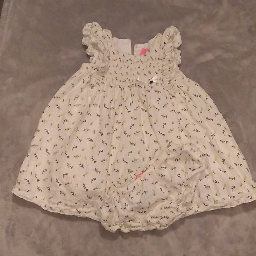 Adorable 18M floral print dress with bloomers